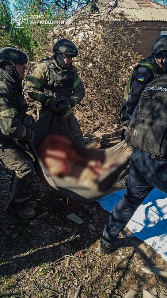 ятувальники деблокували тіло загиблого після авіаудару по Куп'янську